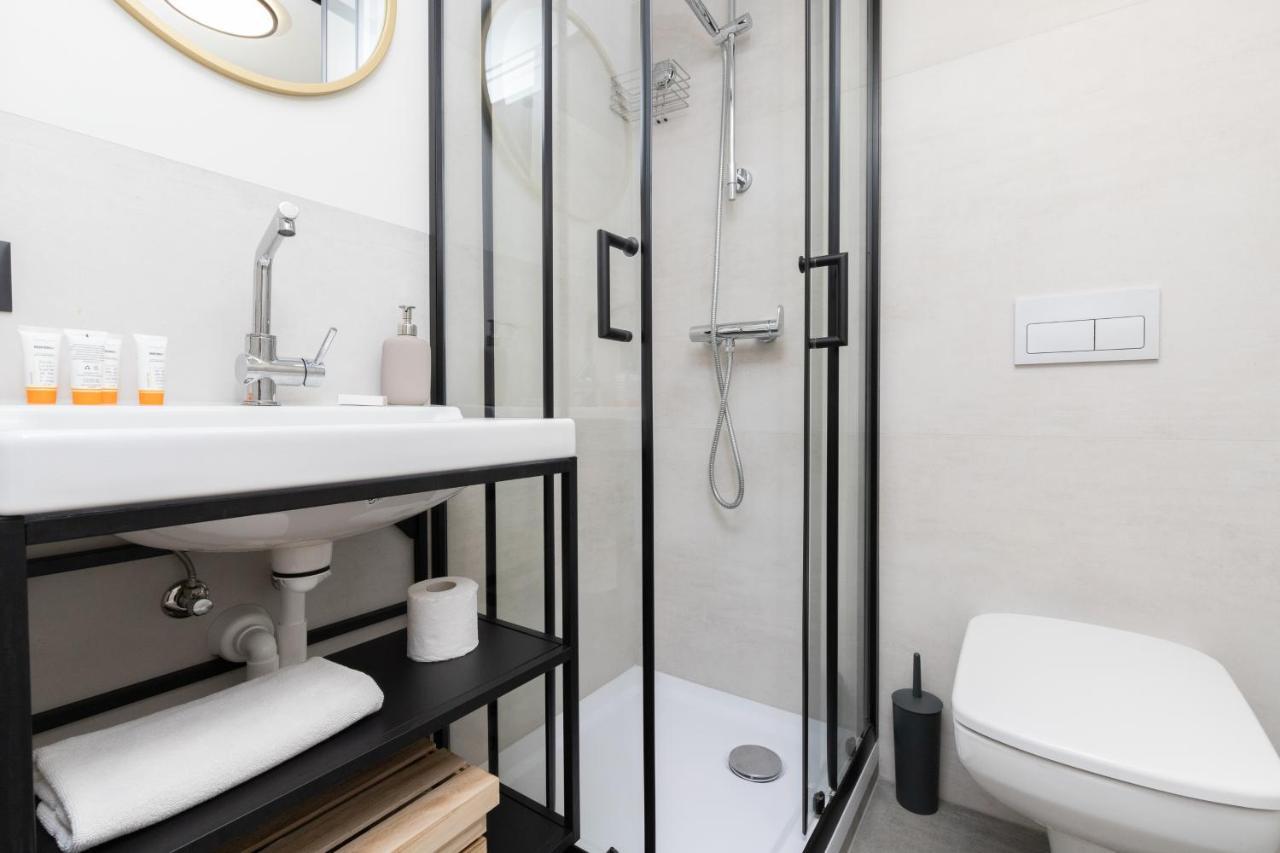 Nad Motlawa Apartamenty Seredynskiego By Noclegi Renters Gdańsk Exteriör bild